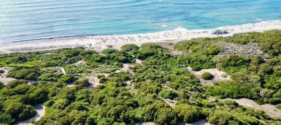 Terreno en Trinità d'Agultu e Vignola, Italy 90000 m² No. 276132 3