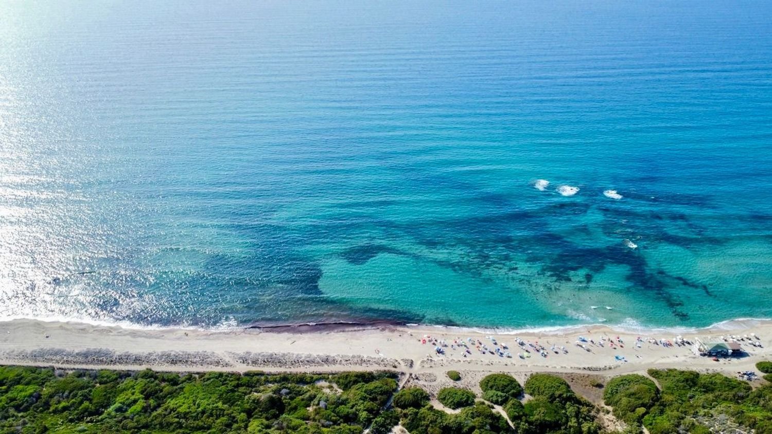 Terreno en Trinità d'Agultu e Vignola, Italy 90000 m² No. 276132