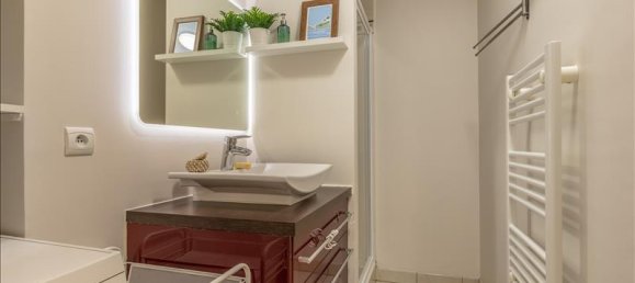 Studio in Arcachon, France No. 352177 3