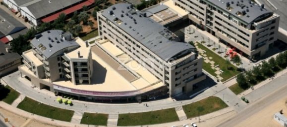 Propiedad comercial en Viseu, Portugal 275 m² No. 60607 10