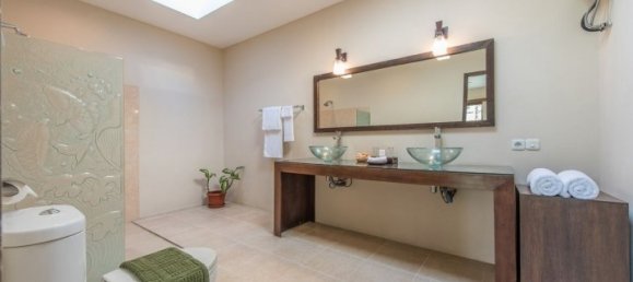 Вилла с 3 спальнями в Seminyak, Бадунг, Бали, Индонезия № 3385 7