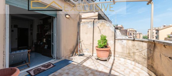 1 غرف نوم بانتهاوس في Rome, Italy رقم 385765 12