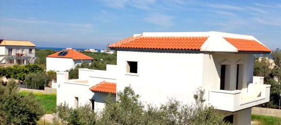 256m² Property in Hersonissos, Greece No. 4520 2