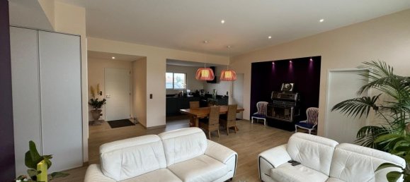 4 bedrooms House in Nogent-le-Rotrou, France No. 154921 8