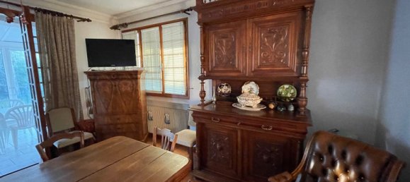 3 bedrooms House in Savigneux, France No. 195741 3