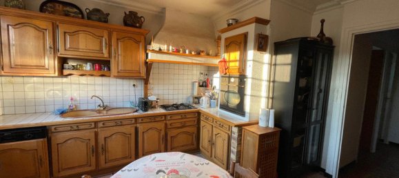 3 bedrooms House in Savigneux, France No. 195741 8