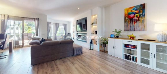 Таунхаус с 3 спальнями в Алаурин-де-ла-Торре, Испания № 138167 16