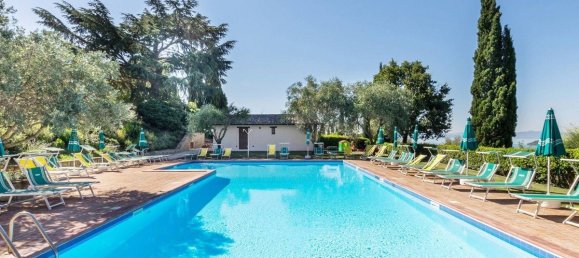 31 bedroom Villa in Tuoro sul Trasimeno, Italy No. 309832 17