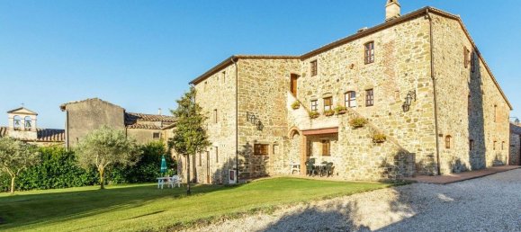 31 bedroom Villa in Tuoro sul Trasimeno, Italy No. 309832 5