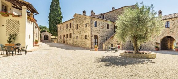 31 bedroom Villa in Tuoro sul Trasimeno, Italy No. 309832 6