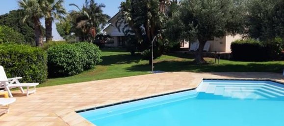 14-salle Villa à Vittoria, Italy No. 194278 15