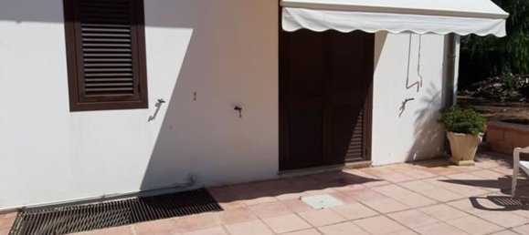 14-salle Villa à Vittoria, Italy No. 194278 10