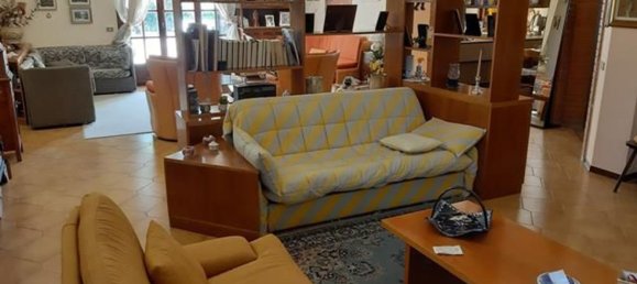 14-salle Villa à Vittoria, Italy No. 194278 45