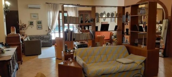 14-salle Villa à Vittoria, Italy No. 194278 44