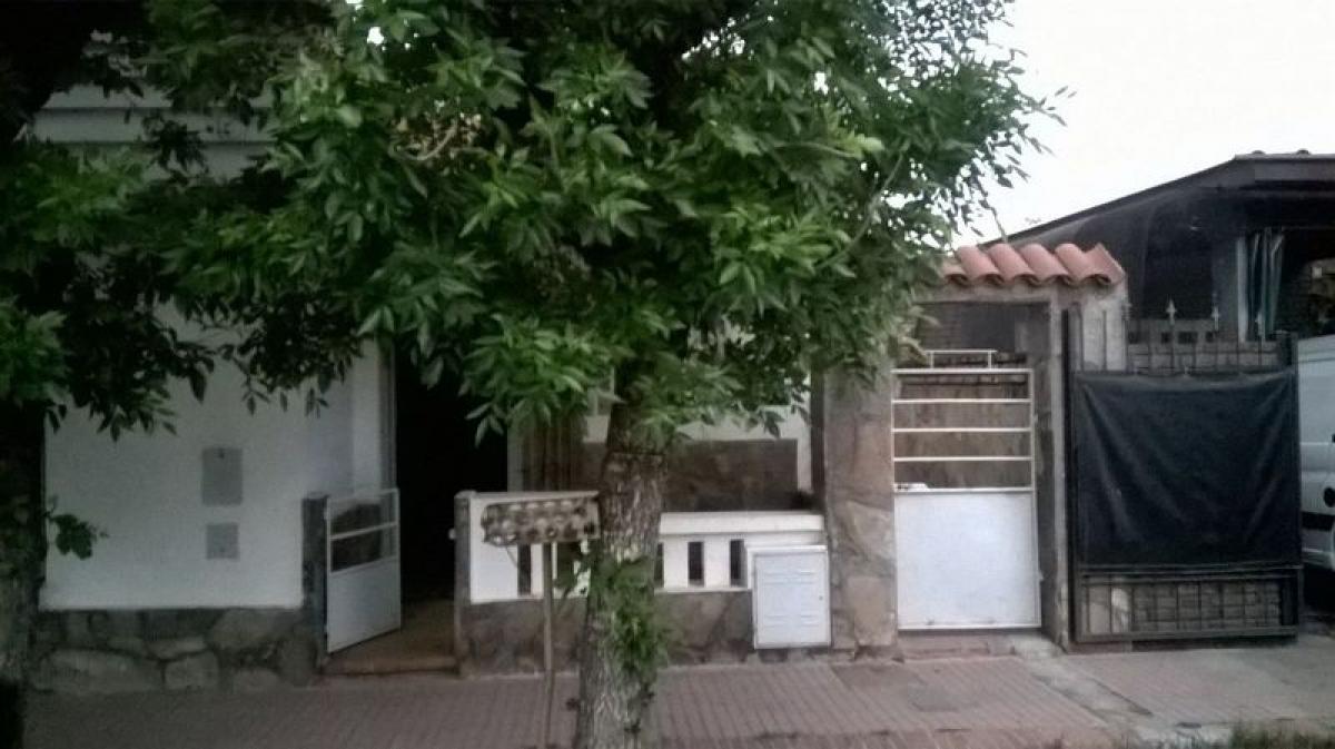 Casa de 2 dormitorios en Santa Fe, Argentina No. 58329