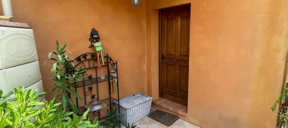 2 Schlafzimmer Haus in La Ciotat, France, Nr. 356332 9