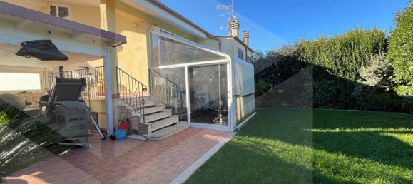 3 rooms Villa in Rome, Italy No. 19667 4