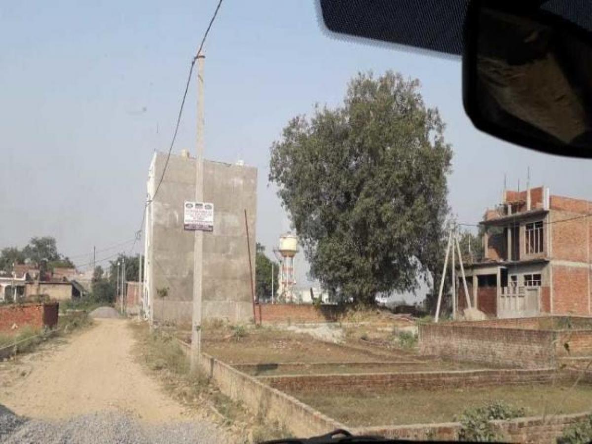 Земельный участок в Лакхнау, Индия № 34409