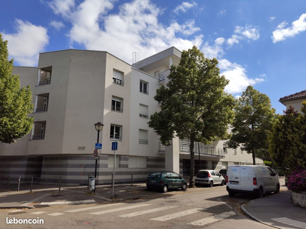 Apartamento de 1 dormitorio en Nancy, France No. 329636