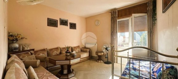 3 bedrooms Apartment in Rovato, Italy No. 329050 2