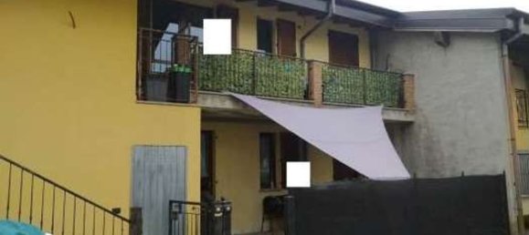 3 rooms Apartment in Fagnano Olona, Italy No. 185503 2