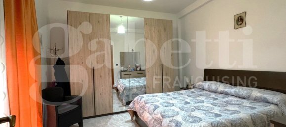 4 chambres Appartement à Bari, Italy No. 171522 11
