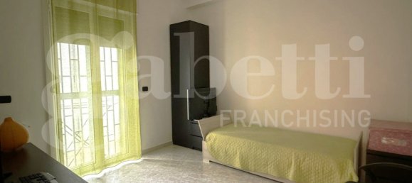 4 chambres Appartement à Bari, Italy No. 171522 13