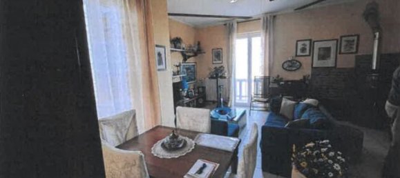 7-salle Appartement à Vallefoglia, Italy No. 96618 8