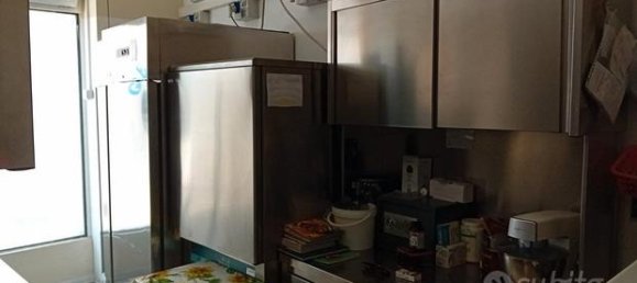 Propriété commerciale à Vanzaghello, Italy 70m² No. 292232 3