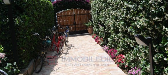 6 rooms Villa in Santa Marinella, Italy No. 62320 8
