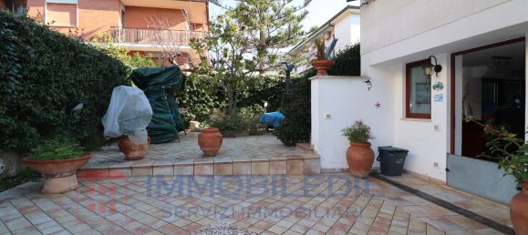 6 rooms Villa in Santa Marinella, Italy No. 62320 15