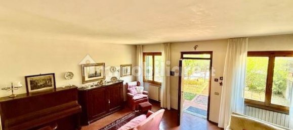 3 Schlafzimmer Haus in Fiesole, Italy, Nr. 375649 4