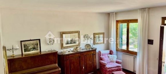 3 Schlafzimmer Haus in Fiesole, Italy, Nr. 375649 3