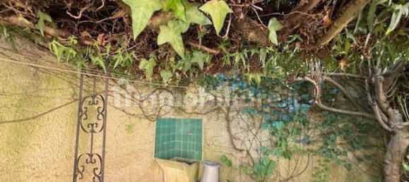 3 Schlafzimmer Haus in Fiesole, Italy, Nr. 375649 36