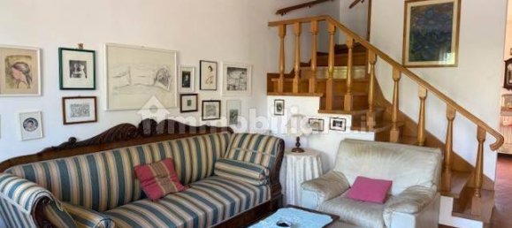 3 Schlafzimmer Haus in Fiesole, Italy, Nr. 375649 9