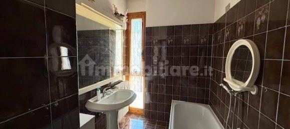 3 Schlafzimmer Haus in Fiesole, Italy, Nr. 375649 30