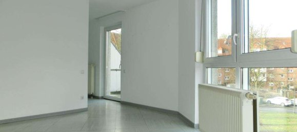 Studio in Essen, Germany No. 6706 17