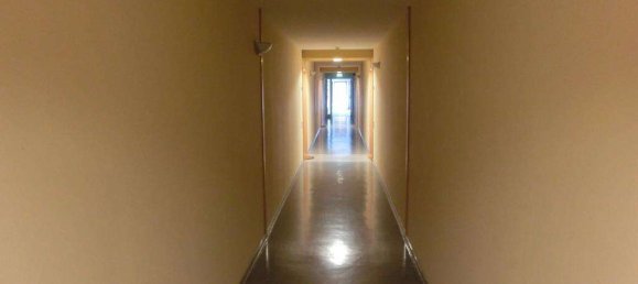 Studio in Essen, Germany No. 6706 8