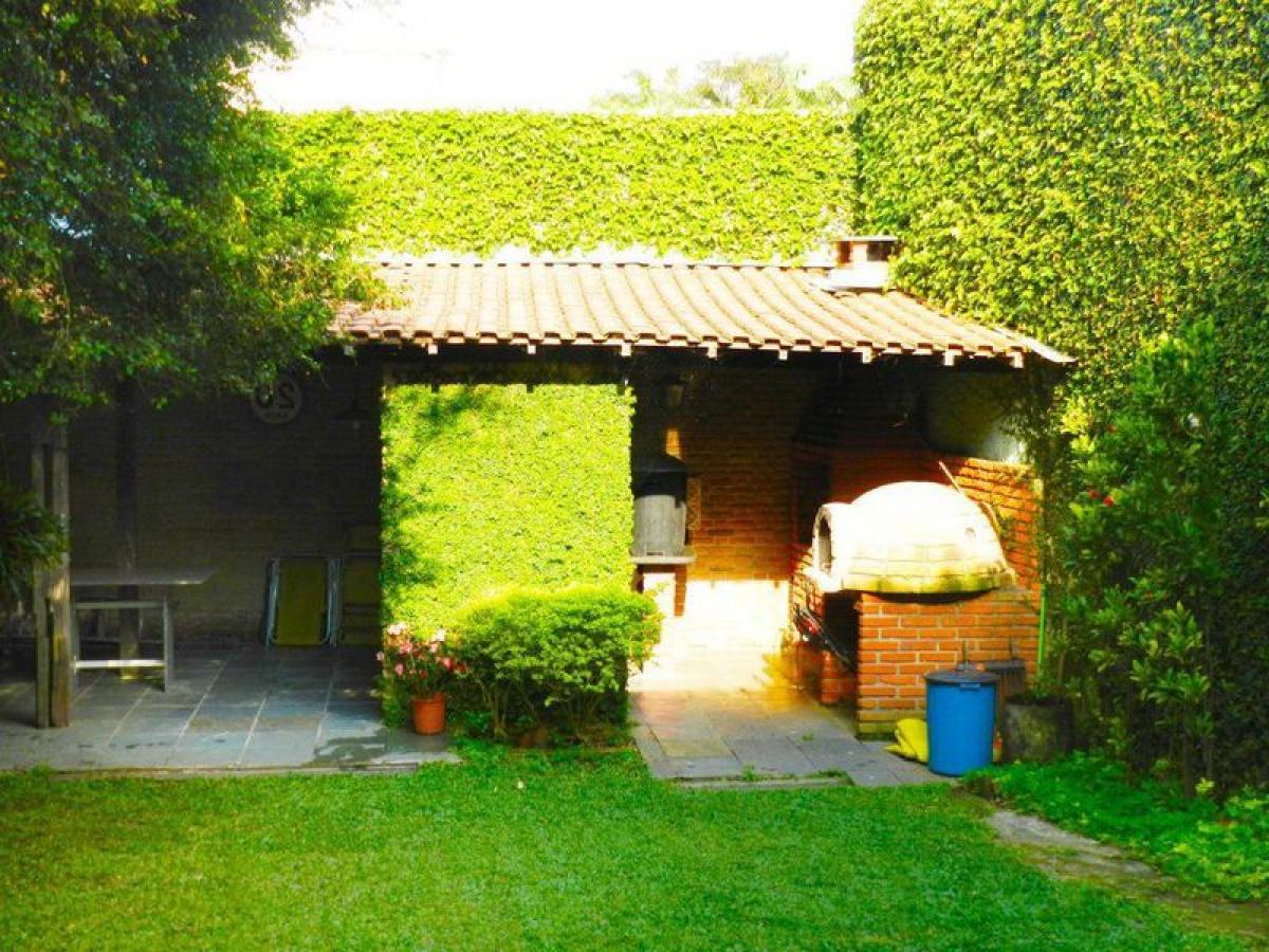 Дом с 4 спальнями в Сан-Паулу, Бразилия № 467071