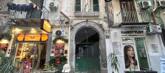 1 room Building in Naples, Italy No. 34510 2