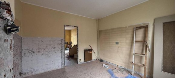 5 rooms Apartment in Moncalieri, Italy No. 140469 44