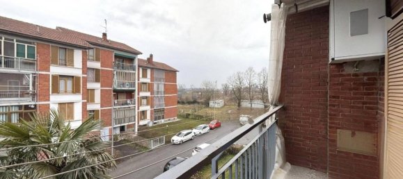 5 rooms Apartment in Moncalieri, Italy No. 140469 5