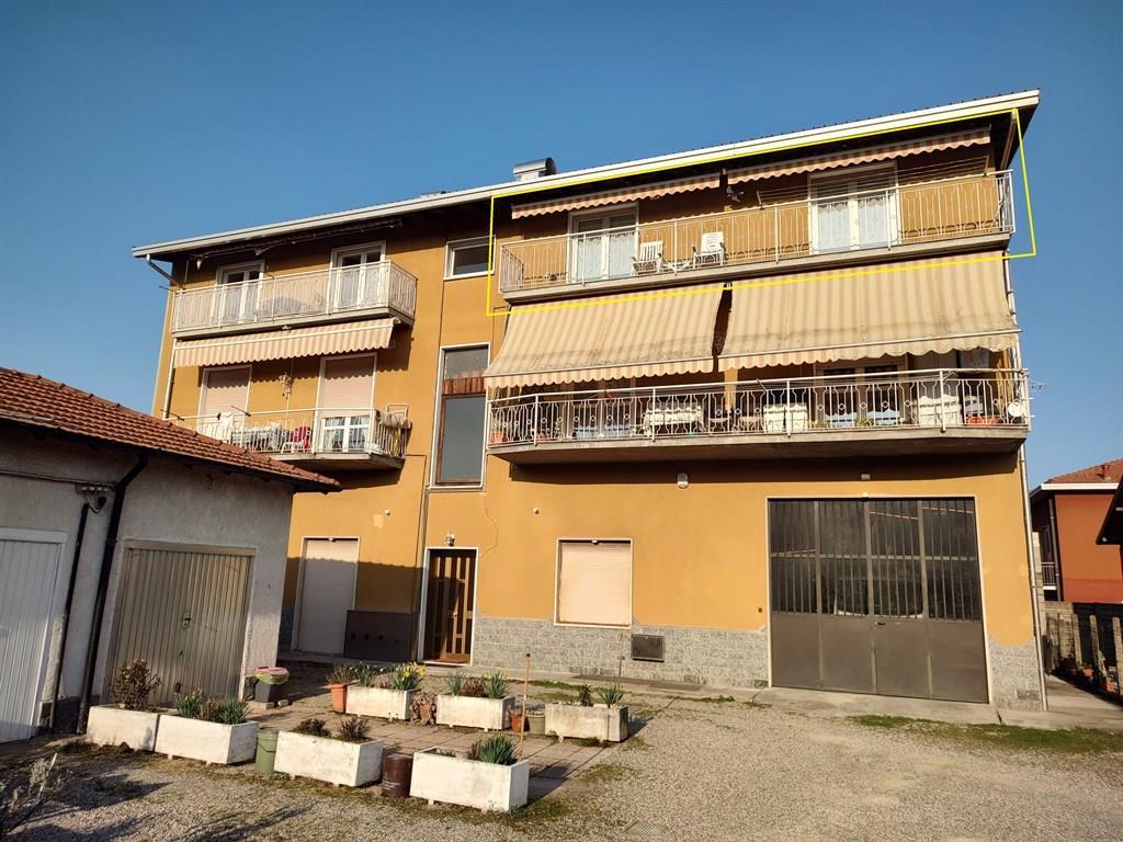 3غرفة شقة في Cassano Magnago, Italy رقم 38361