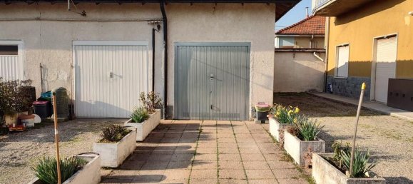 3غرفة شقة في Cassano Magnago, Italy رقم 38361 3