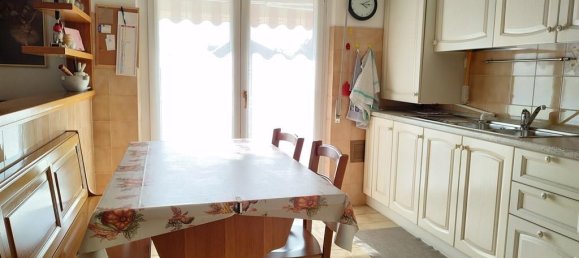 3غرفة شقة في Cassano Magnago, Italy رقم 38361 4