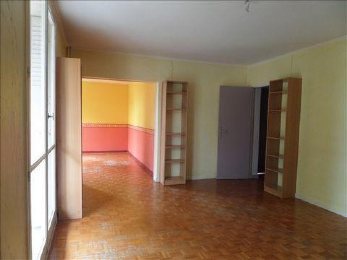 2 غرف نوم شقة في Pierrelatte, France رقم 36135