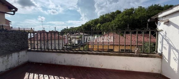 2 bedrooms Apartment in Asti, Italy No. 284114 6