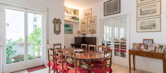 4 bedrooms Apartment in Rome, Italy No. 337123 5