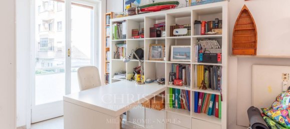 4 bedrooms Apartment in Rome, Italy No. 337123 8