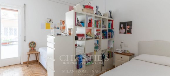 4 bedrooms Apartment in Rome, Italy No. 337123 12